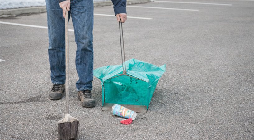 parking lot cleaning tools